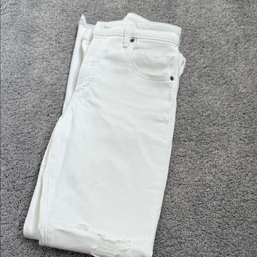 Abercrombie & Fitch White Skinny Jeans